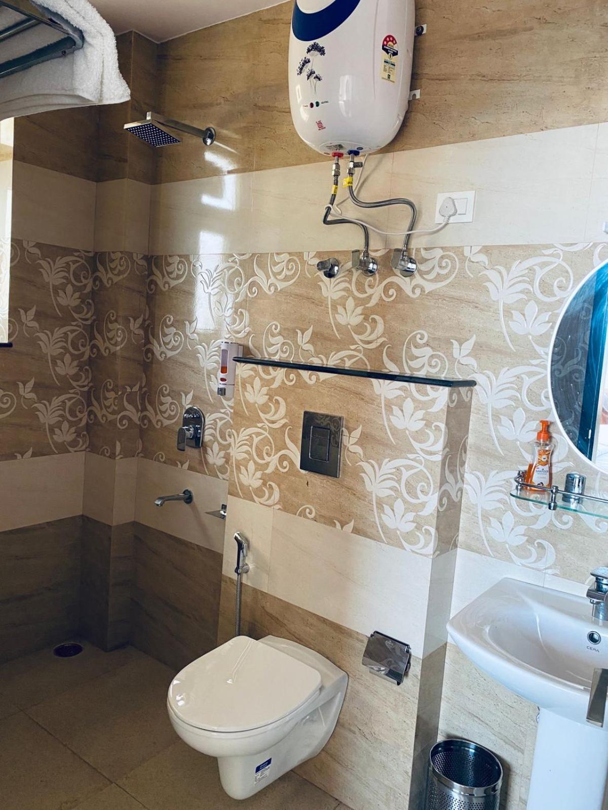 Harmony Heights Otel Shimla Dış mekan fotoğraf